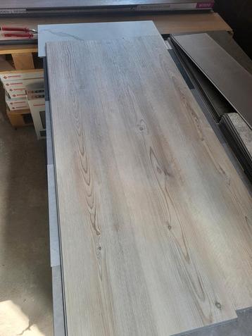 Pvc Klik Actie 1000 m2 beschikbaar  beschikbaar voor biedingen