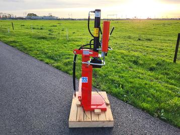 Kubota houtklover  beschikbaar voor biedingen