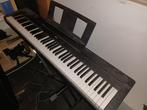 Yamaha P45 Digital Piano + Accessories, Muziek en Instrumenten, Ophalen, Zwart, Digitaal, Zo goed als nieuw