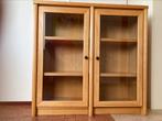 Boeken- of vitrinekast van degelijke kwaliteit, Ophalen, Zo goed als nieuw, 25 tot 50 cm, 100 tot 150 cm