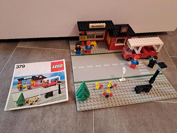 Lego set 379 Classic Town busstation compleet met boekje, Kinderen en Baby's, Speelgoed | Duplo en Lego, Gebruikt, Lego, Complete set