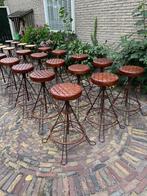 23 Industriele Barkrukken Metaal onderstel met leren zitting, Ophalen, 5 krukken of meer, Met voetsteun, 60 tot 90 cm