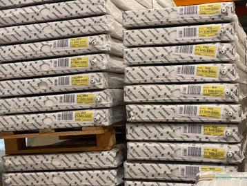 stelrad novelo eco radiator 40x240 50x220 60x220 t21 €150  beschikbaar voor biedingen