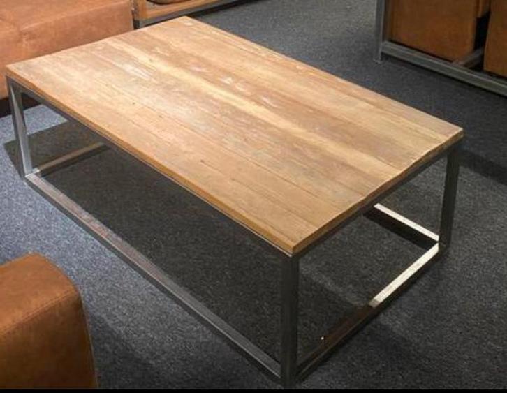 Salon tafel Venetië vanuit de showroom, Huis en Inrichting, Tafels | Salontafels, Minder dan 50 cm, 50 tot 100 cm, 100 tot 150 cm