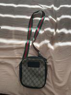 Gucci tasje, Sieraden, Tassen en Uiterlijk, Tassen | Schoudertassen, Ophalen of Verzenden, Zo goed als nieuw, Zwart