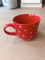 Schattig kopje rood met witte stippen, Ophalen of Verzenden, Zo goed als nieuw, Overige stijlen, Kop(pen) en/of Schotel(s)