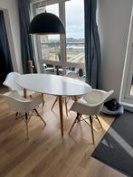 Eettafel ovaal massief eikenhouten poten, Huis en Inrichting, Tafels | Eettafels, Ophalen, Gebruikt, Eikenhout, 50 tot 100 cm
