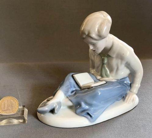 Pfeffer Porseleinen Beeldje Lezend Meisje, Erna Feige 1915, Antiek en Kunst, Antiek | Porselein, Ophalen of Verzenden