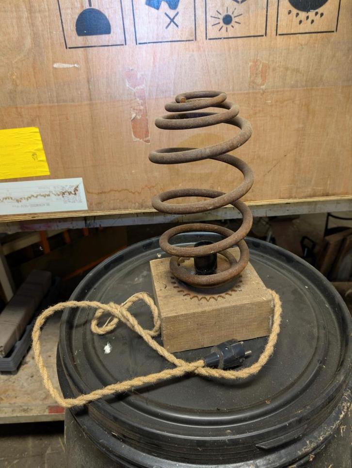 Unieke Lamp van Autoveer & Eikenhout, Huis en Inrichting, Lampen | Hanglampen, Gebruikt, Minder dan 50 cm, Hout, Metaal, Stof