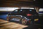 Renault Clio 1.6 RS  Trophy Turbo 162KW 5-DRS AUT 2016 Zwart, Auto's, Renault, 1618 cc, 4 cilinders, Zwart, 221 pk