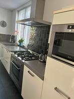 Witte keuken, grijs blad inclusief apparatuur, Huis en Inrichting, Keuken | Complete keukens, Ophalen, Gebruikt, Wit, Hoogglans of Gelakt