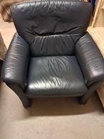 Leren fauteuil donker blauw, Ophalen