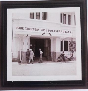 Nederlands Indie 1947 Foto van de Postspaarbank Batavia beschikbaar voor biedingen
