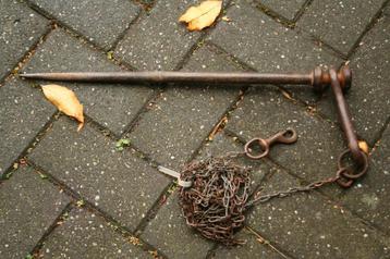 Koe pen (vroeger stonden hier de kalveren aan) beschikbaar voor biedingen