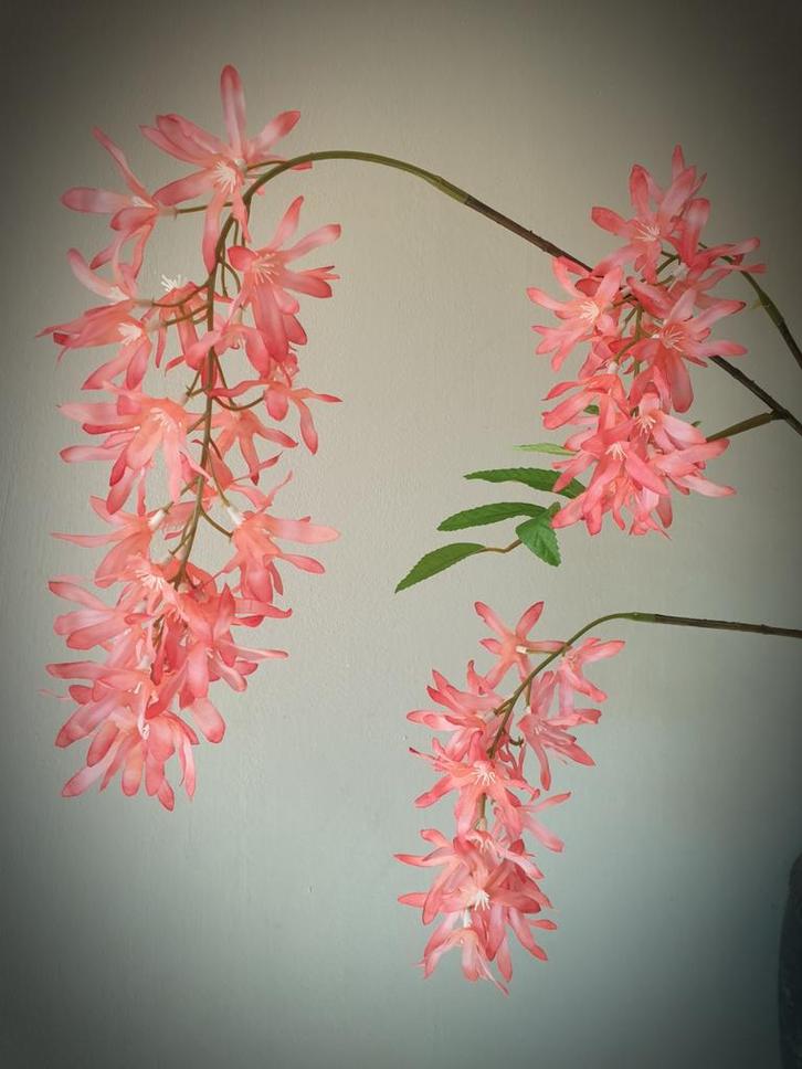 Spring flower zijdebloemen  - zijde rood, Huis en Inrichting, Woonaccessoires | Kunstplanten en Kunstbloemen, Nieuw, Binnen, Ophalen of Verzenden