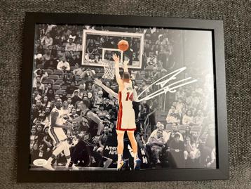 Gesigneerde Tyler Herro Foto - Zeldzaam - NBA beschikbaar voor biedingen
