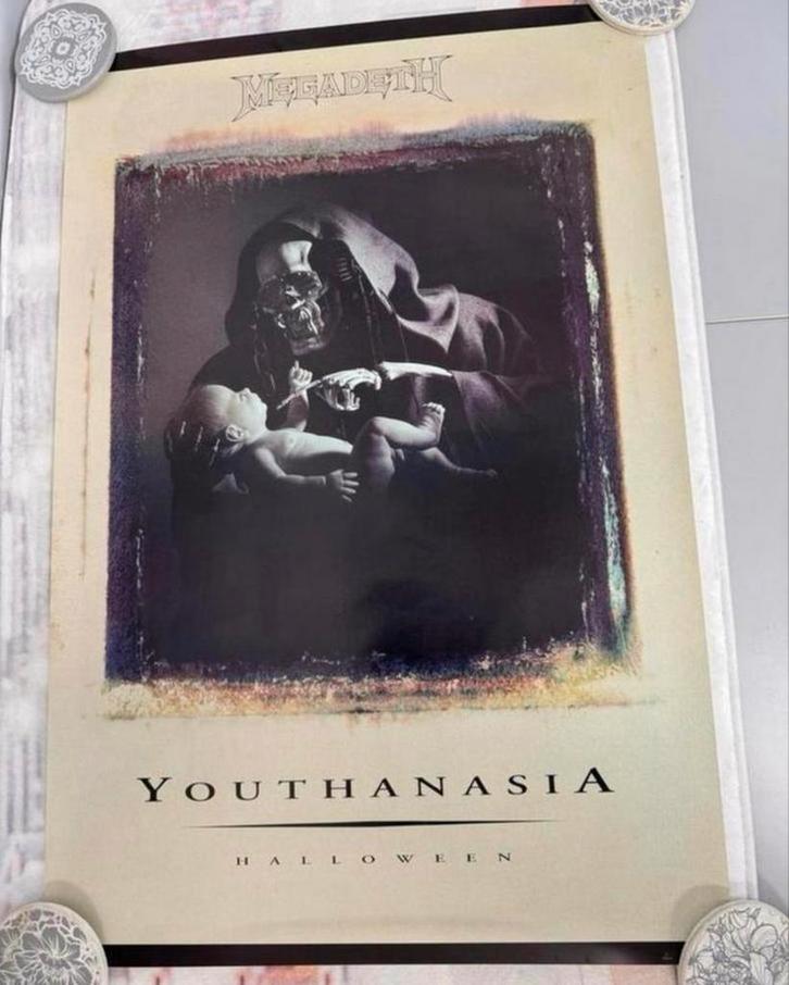 Zeldzaam Megadeth - Youthanasia poster 1994 promo halloween, Verzamelen, Posters, Zo goed als nieuw, Muziek, Rechthoekig Staand