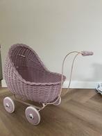 Rotan poppenwagen, Kinderen en Baby's, Speelgoed | Houten speelgoed, Ophalen of Verzenden, Zo goed als nieuw
