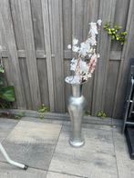 Vaas met nepbloemen, Ophalen of Verzenden, Glas, Minder dan 50 cm