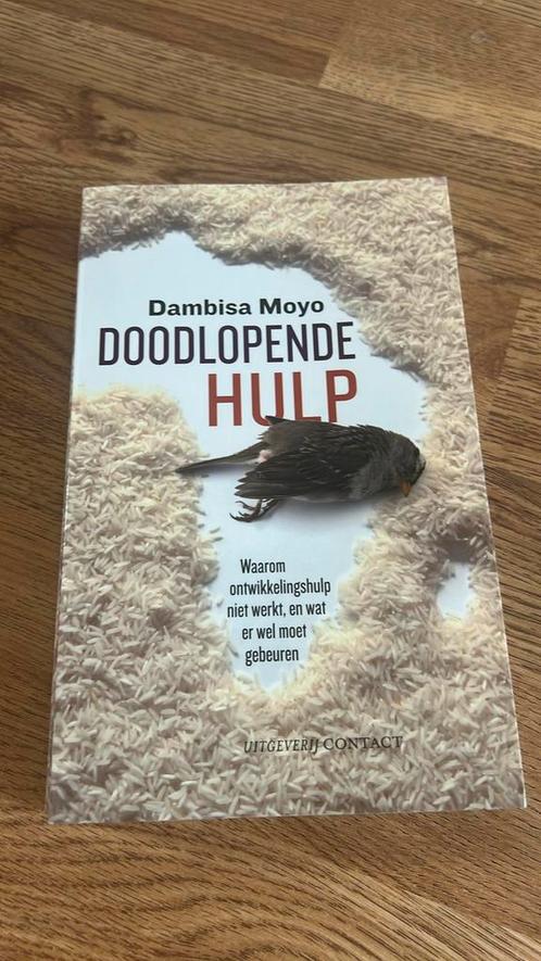 D.F. Moyo - Doodlopende hulp, Boeken, Politiek en Maatschappij, Zo goed als nieuw, Maatschappij en Samenleving, Nederland, Ophalen of Verzenden