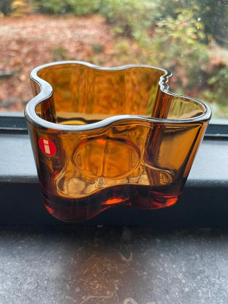 Iittala Alvar Aalto waxinelichtje sevilla orange, Huis en Inrichting, Woonaccessoires | Kandelaars en Kaarsen, Zo goed als nieuw