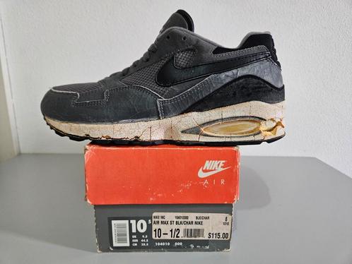 Nike Air Max ST 1992 US 10.5 Eur 44.5 Vintage OG 1 90 180, Kleding | Heren, Schoenen, Gedragen, Sportschoenen, Zwart, Ophalen of Verzenden