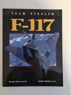 Te koop 3 boeken over Straaljagers, Verzamelen, Luchtvaart en Vliegtuigspotten, Ophalen of Verzenden, Zo goed als nieuw, Boek of Tijdschrift