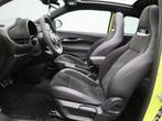 Abarth 500E Cabriolet 42 kWh Scorpionissima | Navigatie | Pa, Auto's, Abarth, 12 maanden, Stof, 4 stoelen, 155 pk