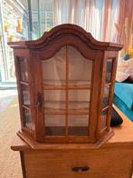Hang vitrine kastje, Huis en Inrichting, Kasten | Vitrinekasten, Ophalen, 50 tot 100 cm, Zo goed als nieuw, Minder dan 100 cm