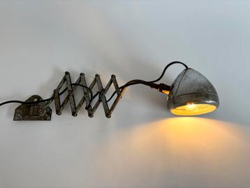Geweldige vintage, industriële metalen schaarlamp, ‘60 beschikbaar voor biedingen