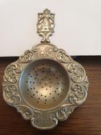 Antiek theezeefje met boerin en melkemmers, Ophalen of Verzenden