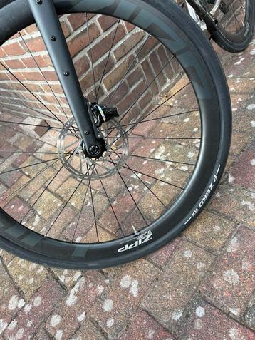 Pirelli zero TLR 40mm banden. beschikbaar voor biedingen