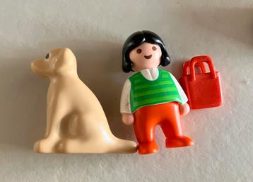 Kindje met hond en strandtas van Playmobil beschikbaar voor biedingen