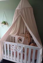 Ledikantje met hemel en decoratie (zie foto's), Kinderen en Baby's, Kinderkamer | Inrichting en Decoratie, Zo goed als nieuw, Ophalen