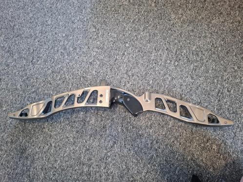 Samick middenstuk, Sport en Fitness, Handboogschieten, Gebruikt, Recurveboog, Ophalen