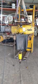 Yale kettingtakel 2Ton, Doe-het-zelf en Verbouw, Lieren en Takels, Ophalen, Gebruikt, Elektrisch