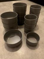 16 (camping) schaaltjes Diameters 13 cm en 9,5 cm, Ophalen of Verzenden, Overige stijlen, Aardewerk, Schaal of Schalen