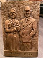 Juliana/ Bernard brons plaquette met standaard. Bieden, Ophalen