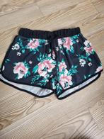 Gebloemd short (maat S), Kort, Zwart, Ophalen of Verzenden, Maat 36 (S)