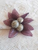 Jaren '40 Dressclip/Broche Aubergine Persglas. GRATIS Verz., Verzenden, Overige materialen, Broche