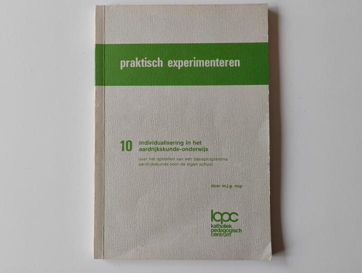 Praktisch experimenteren, individualisering in aardrijkskund, Boeken, Studieboeken en Cursussen, Zo goed als nieuw, HBO, Alpha