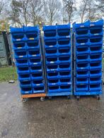 partij stapelbare kunststof bakken in diverse maten, Doe-het-zelf en Verbouw, Kratten en Dozen, Ophalen, Gebruikt, 40 tot 60 cm