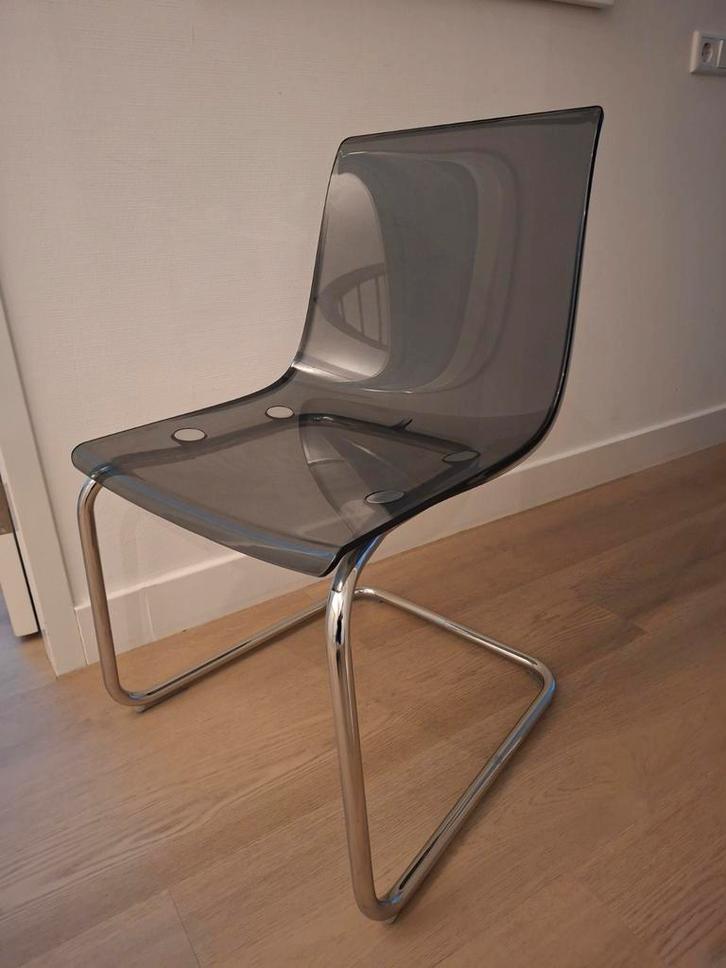6x Ikea Tobias Stoelen - Transparant Grijs, Huis en Inrichting, Stoelen, Gebruikt, Vijf, Zes of meer stoelen, Kunststof, Metaal