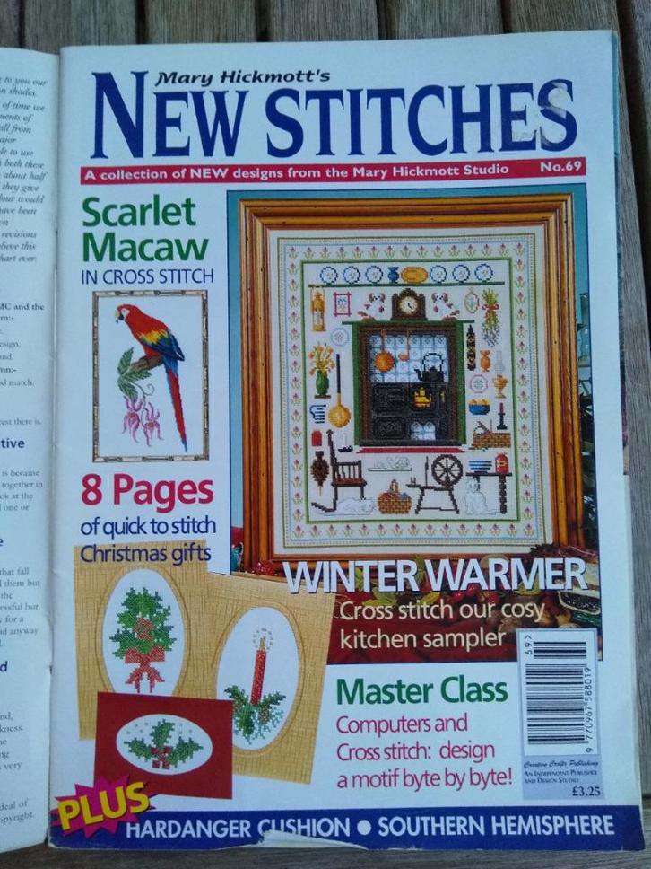 New Stitches. borduurtijdschrift Kerst nr 69, Hobby en Vrije tijd, Borduren en Borduurmachines, Gebruikt, Patroon, Handborduren