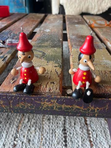 2x houten Pinocchio majorette/ook hangbaar kerstboom
