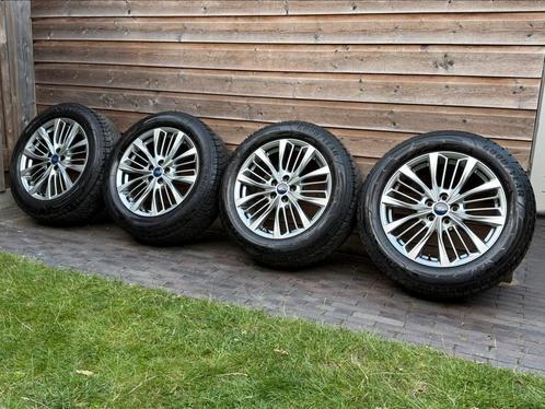 Orig Ford Kuga MK3 Vignale 18 inch velgen + winterbanden, Auto-onderdelen, Banden en Velgen, Banden en Velgen, Winterbanden, 18 inch