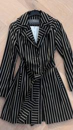 Prachtige tussen jas. Knie lengte. Maat 38/40, Ophalen of Verzenden, Zo goed als nieuw, Maat 38/40 (M)