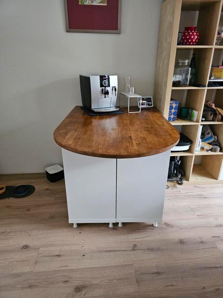 Zelfgemaakte bar, Huis en Inrichting, Tafels | Statafels, Zo goed als nieuw, Ophalen