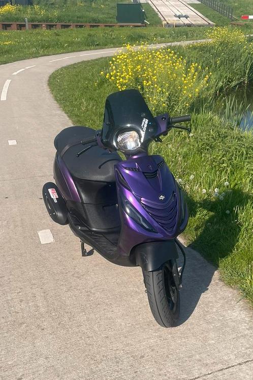 !waardepeiling! Piaggi zip 50cc 4t, Fietsen en Brommers, Scooters | Piaggio, Ophalen of Verzenden