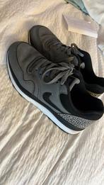 Nike sneakers grijs maat 40,5, Ophalen of Verzenden, Zo goed als nieuw